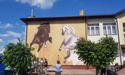 Mural na stulecie urodzin profesora Ludwika Maciąga na ścianie Miejskiego Ośrodka Kultury w Janowie Podlaskim